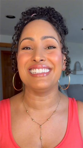 OFRA Cosmetics Makeup & Skin Care Made in the USA on Instagram: "Back and even sweeter!🌺The OFRA X @cooking_con_omi Island Flavors Collection brings her signature island warmth in three dreamy formulas: Coqueta Glow, TropiBesitos, and Bellisima! ☀️🌴#IslandFlavorsCollection #OFRAxOmi"