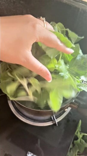 Easy amaranth soup, perfect for busy days #easyrecipe #amaranth #cooking #shorts