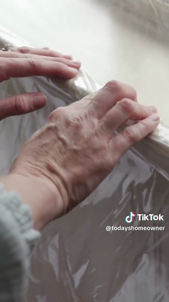 Old house owners unite! Eliminate drafty windows by installing @theduckbrand's Max Strength™ Window Kit. It easily unrolls and comes with double-sided tape making this a manageable, quick and inexpensive way to ’upgrade’ your windows for winter without upgrading your windows. IYKYK! . https://bit.ly/3sIbkII . #merrychristmastoyou #warmvibesonly #christmasvibes #happyholidays #windows #crystalclear