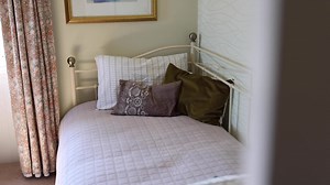 19 NEWTON STREET, BLAIRGOWRIE, PH10 6HT NEW TO THE MARKET OFFERS...