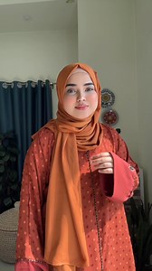 'Samayra abaya' add traditional vibes to your regular wear looks. A mesmerizing boutique fabric that gives traditional vibes in modest wear. 𝐏𝐫𝐨𝐝𝐮𝐜𝐭 𝐧𝐚𝐦𝐞 : Abaya E Samayra 𝐂𝐨𝐥𝐨𝐮𝐫 : Black Burnt Orange Blackberry Red Dusty Olive 𝐅𝐚𝐛𝐫𝐢𝐜 : Boutiques CEY 𝐒𝐢𝐳𝐞 : Length/Body 52/42 54/44 56/46 Customizations Available For Size Only With Conditions ★ ______________ 𝐓𝐨 𝐩𝐥𝐚𝐜𝐞 𝐚𝐧 𝐨𝐫𝐝𝐞𝐫 𝐩𝐥𝐞𝐚𝐬𝐞 𝐢𝐧𝐛𝐨𝐱 𝐮𝐬 𝐰𝐢𝐭𝐡 - Your Name - Full Address - Contact Number 