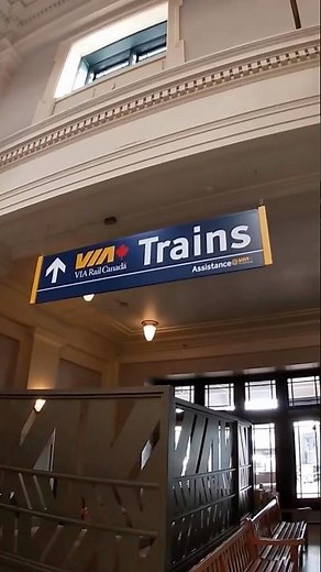 'Canadian Rockies Discovery Westbound' Rail Journey