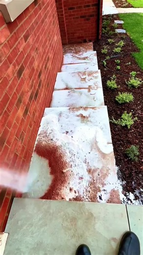 Satisfying Pressure Washing Cleaning