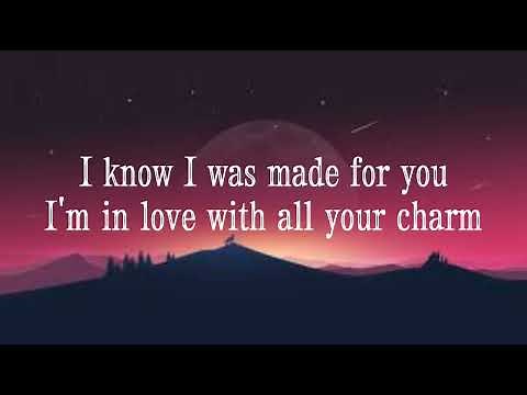 Ariana Grande - Daydreamin' | Lyrics