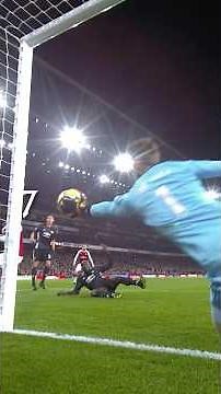 David De Gea 🆚 Arsenal In The 2017/18 Season. You Had To Be There 😮‍💨🧤
