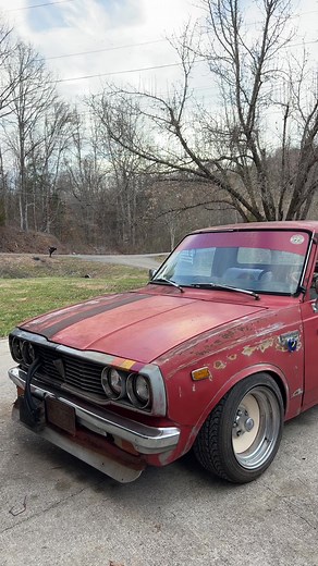 Toyota Hilux 1978: Classic Pickup Restored