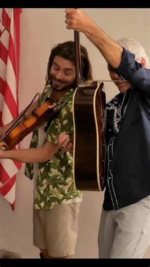 Rodney Crowell & Emmylou Harris Live Duet: La Danse de la Joie