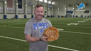 1.5K views | The food options here at Ford Field are next level amazing this season.  Want to know where all of these food items are available in the stadium? Visit www.fordfield.com/snacks. | Ford Field | Facebook