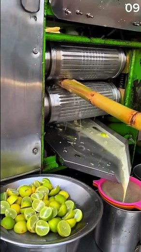 The process of extracting sugar cane juice by grinding it using a machine