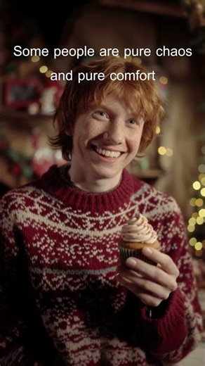 Ron Weasley Cozy Christmas Moment | #christmas