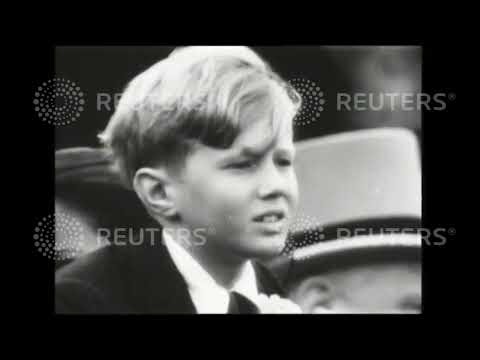 1935 Eton v. Harrow in a Cricket match at Lord's