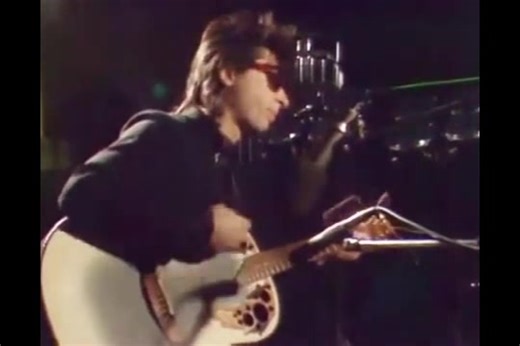 Johnny Thunders ”Like a Rolling Stone” Solo acoustic live at Greenhouse Studio, London, UK, August 1984！ | Rock'n'Roll Relaxin