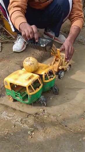 jcb aur auto new amazing viral video #toys #tractor #auto #jcb #amazing #viralvideo #2025