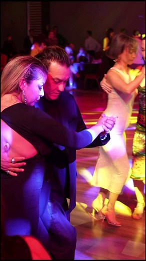 Noelia Hurtado & Mariano Chicho Frumboli in Social Ronda @noeliahurtado88 @mcchaych 📍17th tanGOTOistambul Festival, 2025 @tangotoistanbul 🎵 Anibal Troilo - Yo Soy el Tango 🎥 Alexey Sobolev @tangodancelife #tango #tangoargentino #argentinetango #tangodance #tangosocial | Alexey Sobolev Tango Videos