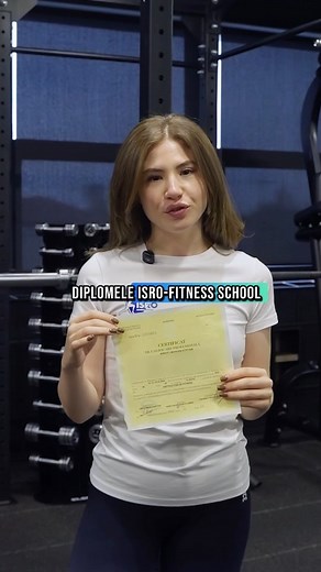 🤝 La ISRO-Fitness School, certificatul de absolvire îți oferă libertatea de a alege unde vrei să profesezi – în România sau oriunde în lume! 🌍 ✅ Documentul este emis de Ministerul Muncii și Ministerul Educației și recunoscut internațional, oferindu-ți flexibilitatea de a-ți construi cariera acolo unde te simți cel mai motivat să evoluezi. 💪 🚨Ultima grupă din acest an începe pe 22 noiembrie! 🚨 👇🏻 Uite ce oferte limitate și beneficii te așteaptă până pe 20 noiembrie: ✨ Preț redus: 4500 lei 