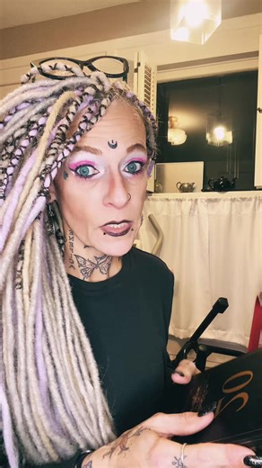 Exploring New Essential Oils for Homemade Incense