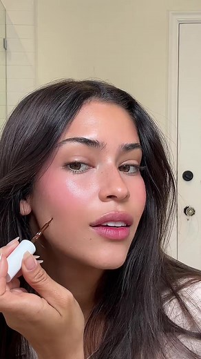 Waterproof Faux Freckle Tutorial with Marilla Scott Cosmetics