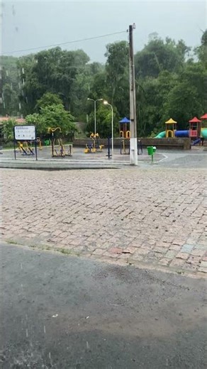 Som de chuva real #barulhodechuva #sompararelaxar #chuva #dormirserapido #somdechuva