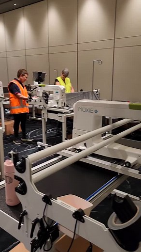 The Handi Quilter Moxie XL with ProStitcher Lite room is good to go for the Blessington Education Summit 👌 #handiquiltermoxiexl #handiquilterprostitcherlite #longarmquilting #educationsummit2025 #education #learn | Heather Hopkins Quilts