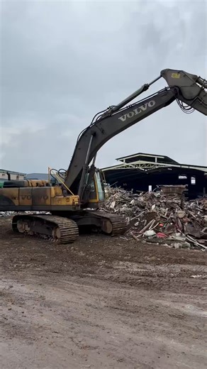Efficiency Boost with Hydraulic Shears for Scrap Iron
