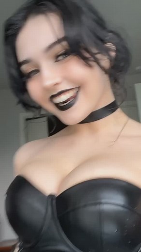 Queen Nephilim ✨😈✨ on Instagram: "Did the transition surprise you 🤯😱"