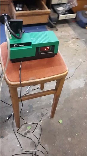 Testing Gunson G4125 Digital Gas Teste