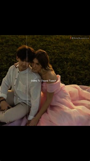 Hue Bechain Pehli Baar - Heart Touching Romantic Song #shots #lyricssong #explore #vibe