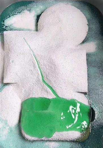 Laundry Overload ASMR: Relaxing Cleaning Sounds