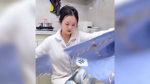 Disposable Dust Mop with 4 Reusable Cloths, Retractable Gap Dust Cleaner Flat Mop with Locking Head & Sweeping Cloths, 39" Long Handle Mopping Sweeper Stick for Multi Surface Cleaning