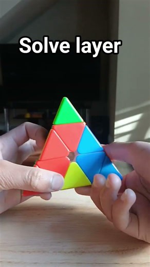 How to solve a pyraminx #rubikscube #tutorial