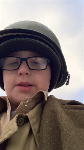 Another one of my friends is getting into reenacting #ww2history