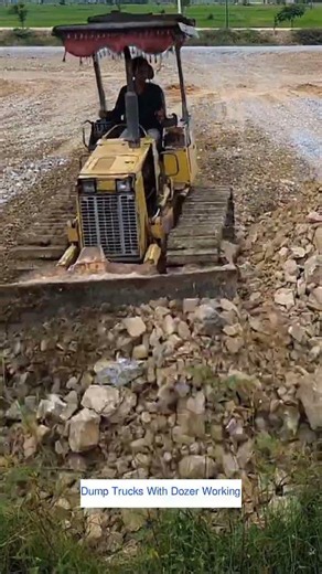 KUMATSU D21P Pushing Stone Land 4001#shorts