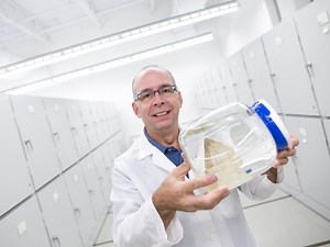 Mysterious clam opens up to Ottawa researcher