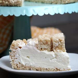 5.5M views · 5.3K reactions | The delicious Rice Krispies cheesecake is going to be your new favorite dessert! | Yahoo | Facebook