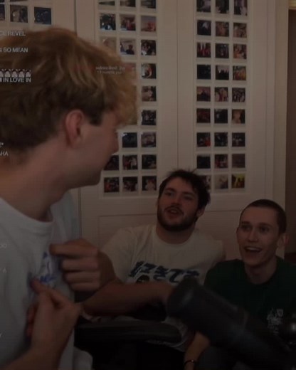 IK ITS NOT THE OYRICS #huggzfortommy #edit #tommyinnit #newstream #yes #slay #bodylanguage