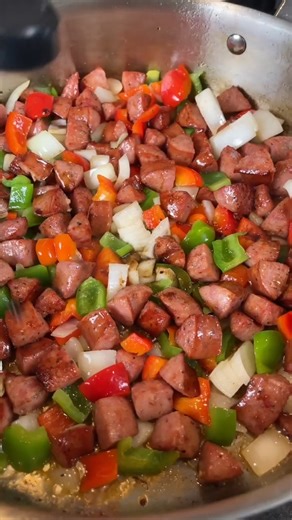 396K views · 7.5K reactions | This fried cabbage is so good, it should be illegal. 襤塞 #cabbage #recipe #soulfood #sidedish #dinnerideas #fblifestyle #reels | Mr. Make It Happen | Facebook