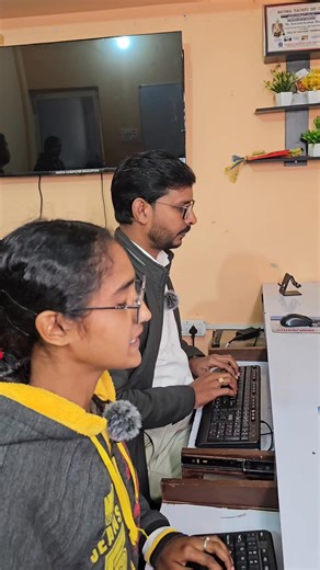 Vanya Classes on Instagram: "MS Word date and Time keyboard shortcut #msword #MSWORDtutorial #mswordtricks #pctips #techtips #technology #techindia #education #computereducation #vanyaclasses #reels"
