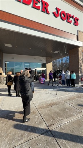 Trader Joe’s Grand Opening in Hamden | Town of Hamden, Connecticut