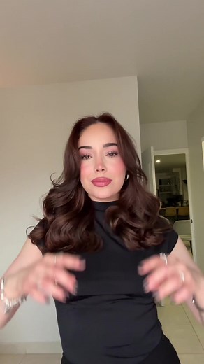 dyson curls 🌙 #hairstyle #hairtutorial #dyson #dysonairwrap #curls #curlyhairtutorial #fyp