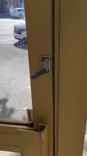 Fire Door Compliant Lock for one of our customers. Does your exit door comply with regulations?#quicksmartlocksmiths #locksmithlife #locksmith