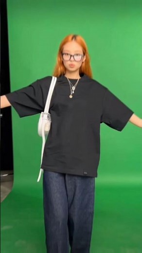 Must-Have Oversized Black Tee 🖤 Simple Aesthetic Outfit