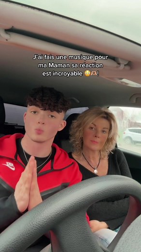 Musique Touchante pour Maman | Réaction Énorme ❤️