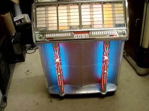 Wurlitzer 1800 Jukebox 1955, 45 rpm " Timz Juke's "