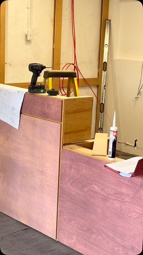 Here we go!!! It’s nearly time for our adventure to begin! #notlongtogo #takeabow #movinghome | Take A Bow Kilmarnock