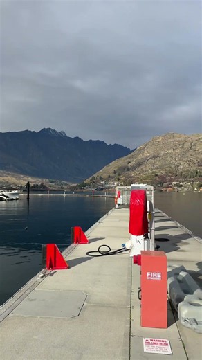 The mountains over looking New Zealand Queenstown, awesome place to visit ❤️❤️ #newzealand