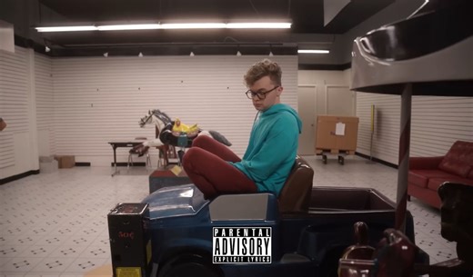 【CG5/AI调音】袭击五子 remix - Official Music Video