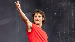 Benson Boone’s Impressive Chart Comeback: A Look At His Current Wins