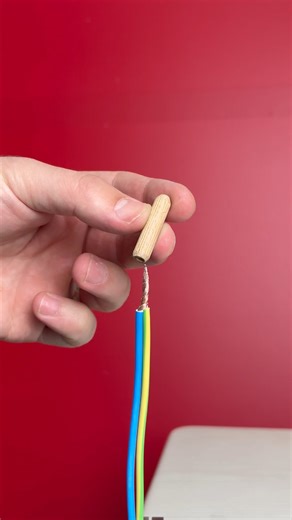 3.7K views | Clever way for insulation  This video was produced by Network Media and The Astrit Channel | The Puzzle and Pointers | Facebook