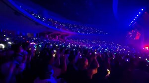 10K views · 5.7K reactions | ITZY THE 1ST WORLD TOUR <CHECKMATE> in #LA LOCO-LOCO-CO  #ITZY #MIDZY #ITZY_WORLD_TOUR  #CRAZYINLOVE #LOCO YouTube Theater #YouTubeTheater | ITZY | Facebook