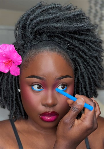 Blue Waterline Makeup Tutorial with Oliva Cosmetics